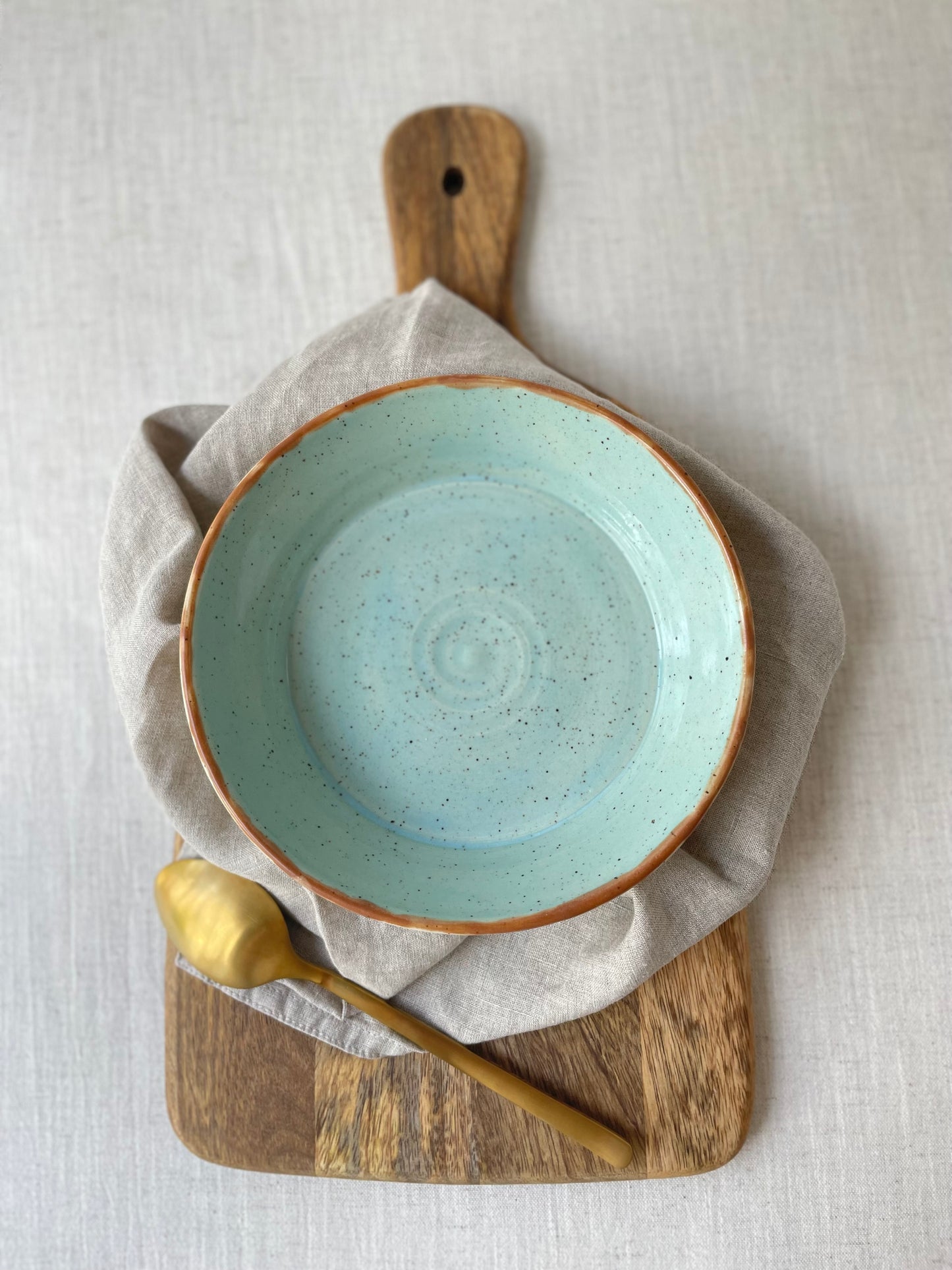 Turquoise Speckled Clay Blate