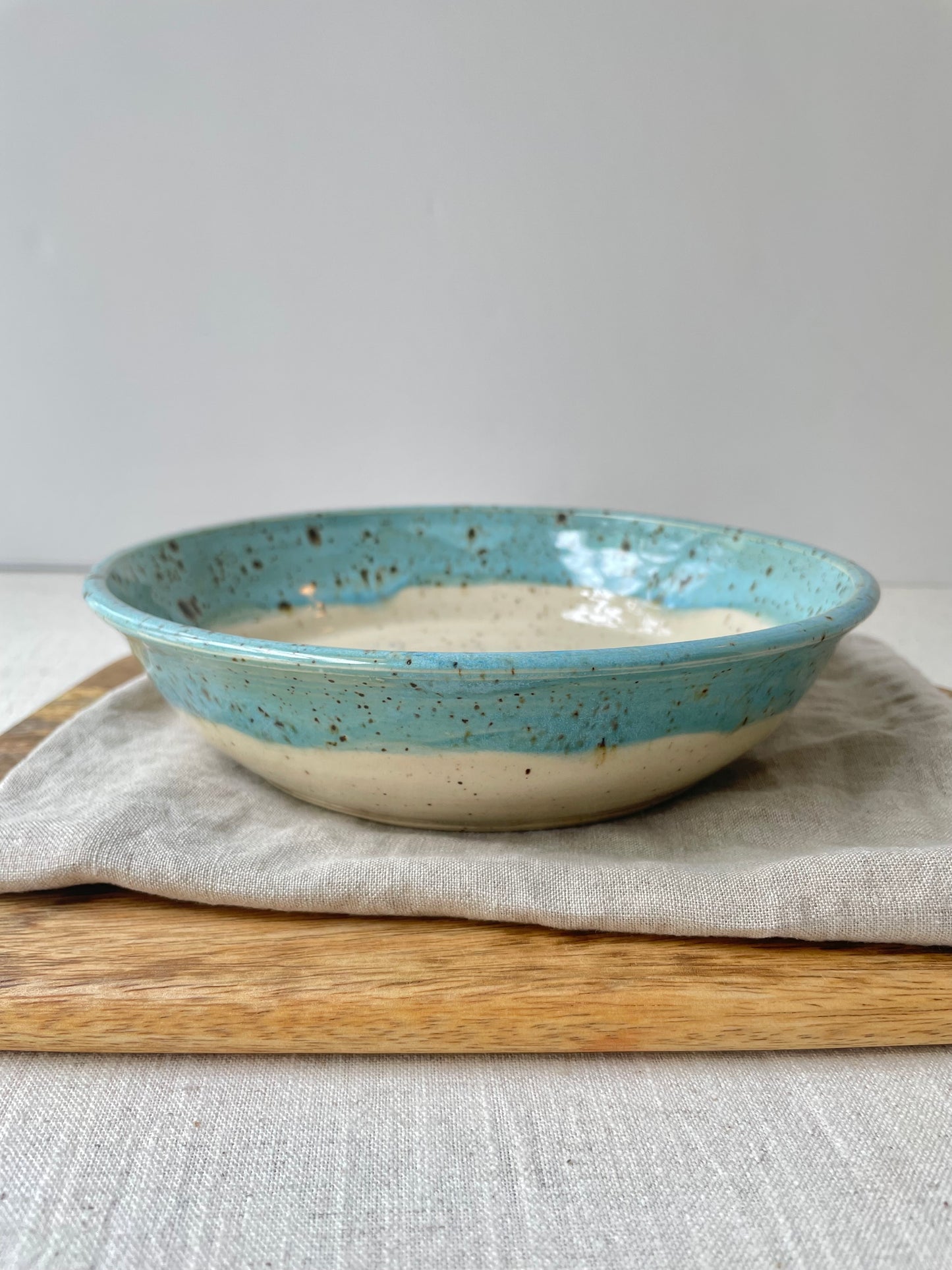 Cerulean Speckled Clay Blate