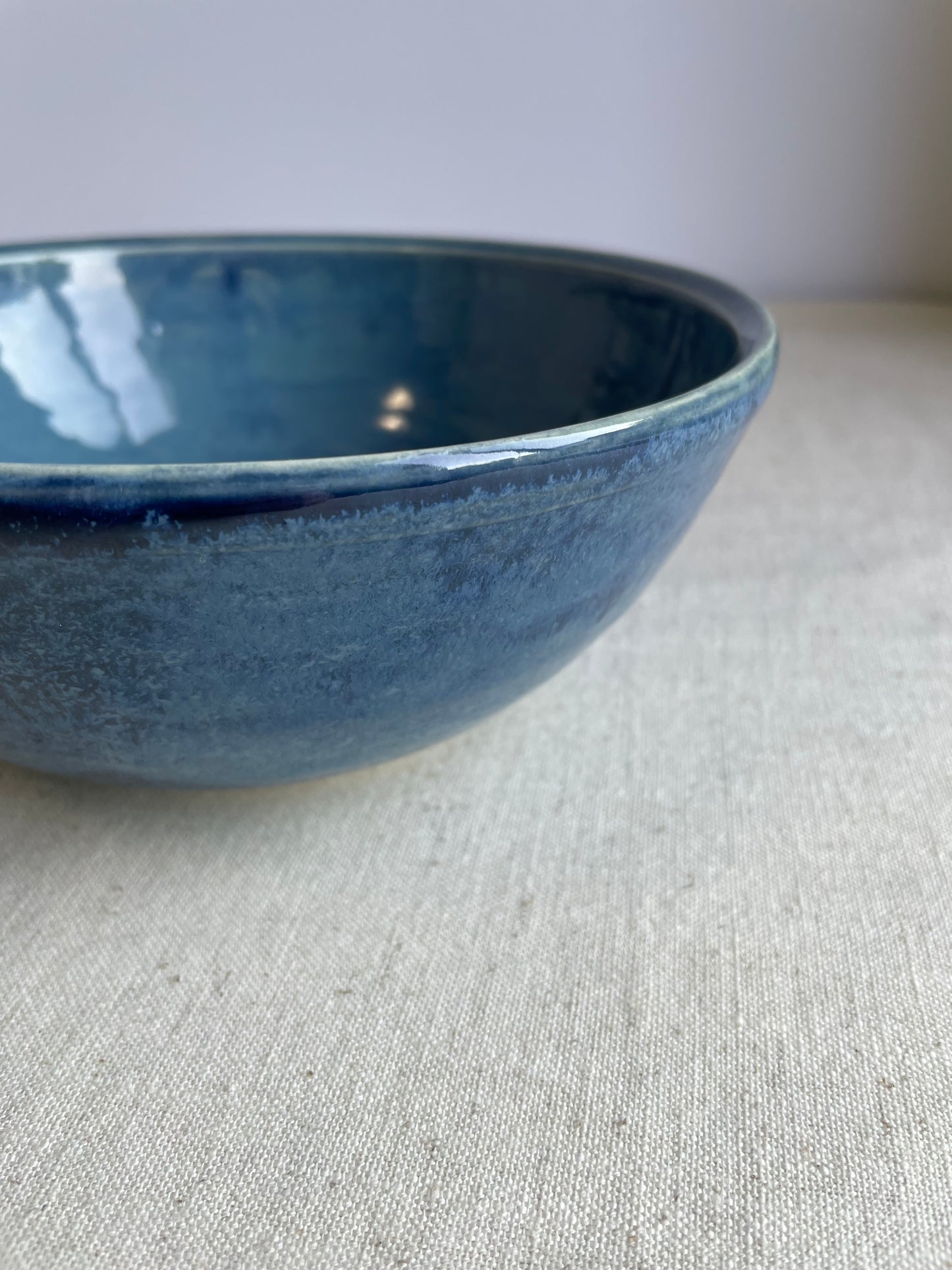 Reactive Blue Lidded Ramen Bowl