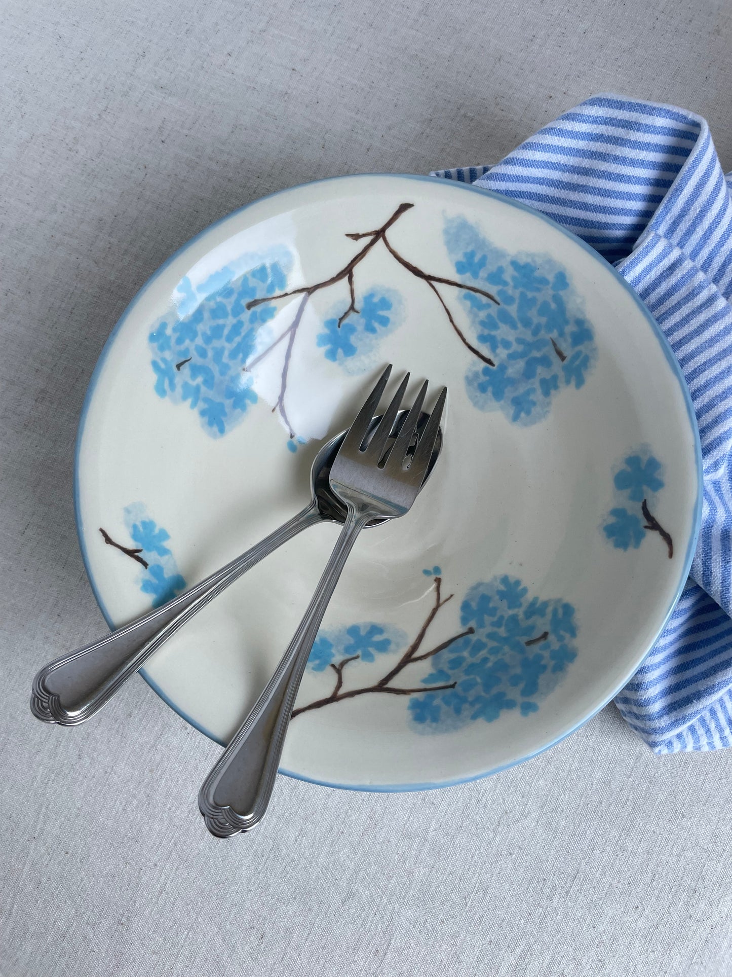 Blue Hydrangea Serving Bowl