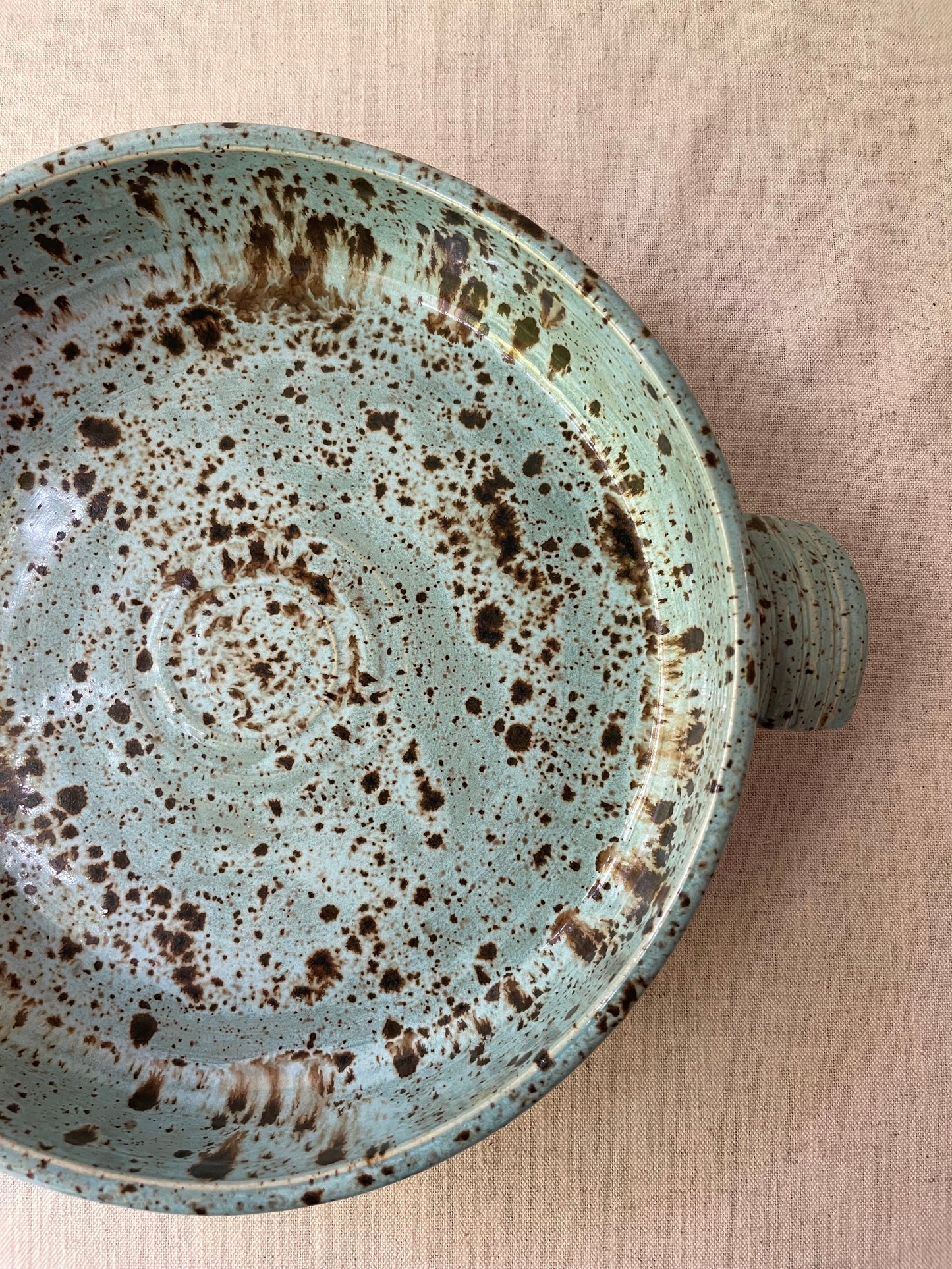 Cerulean Speckled Round Casserole