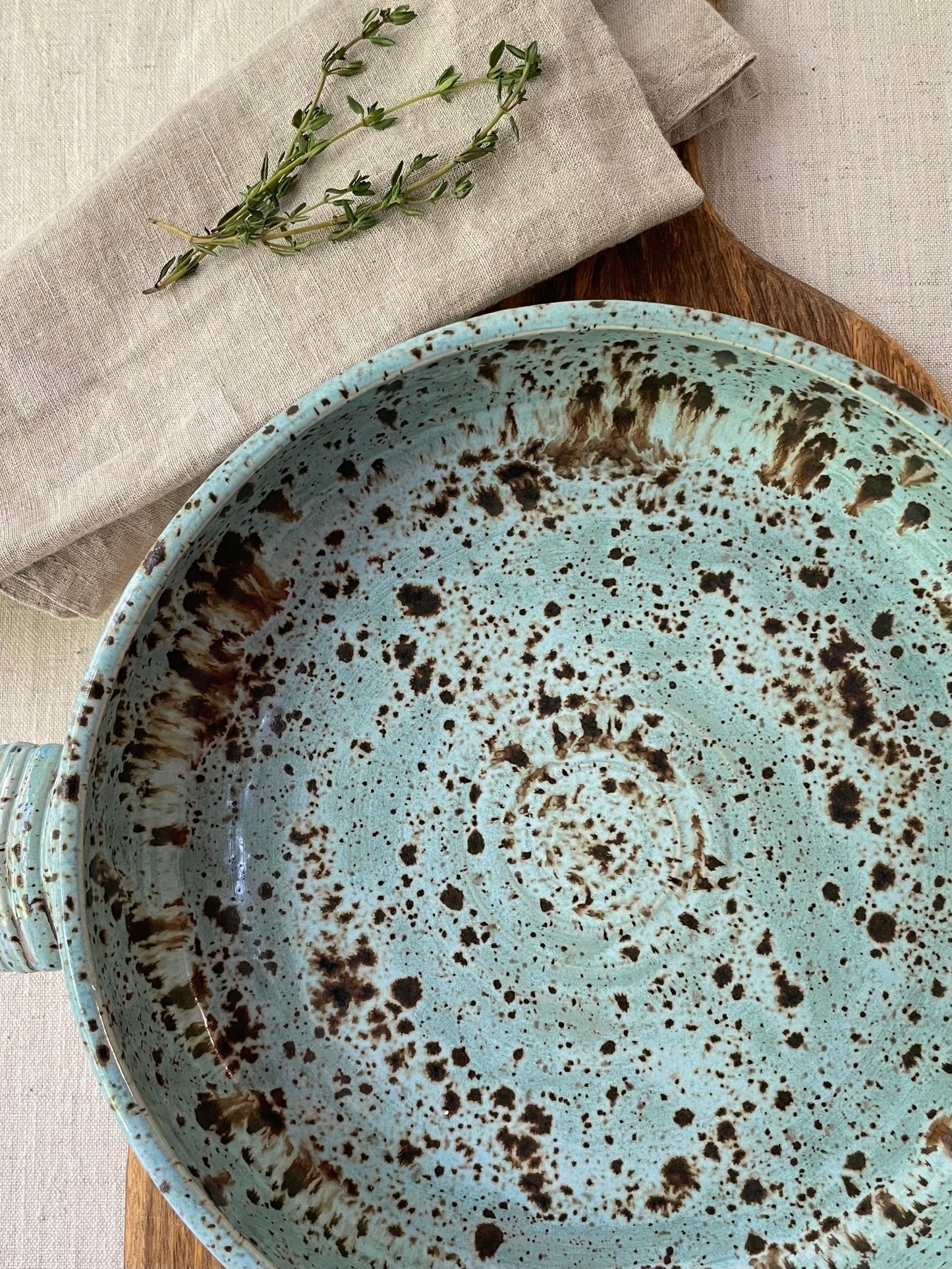 Cerulean Speckled Round Casserole