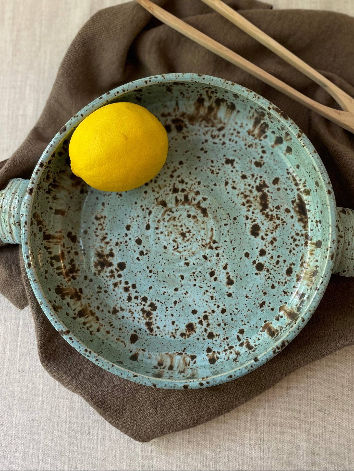 Cerulean Speckled Round Casserole