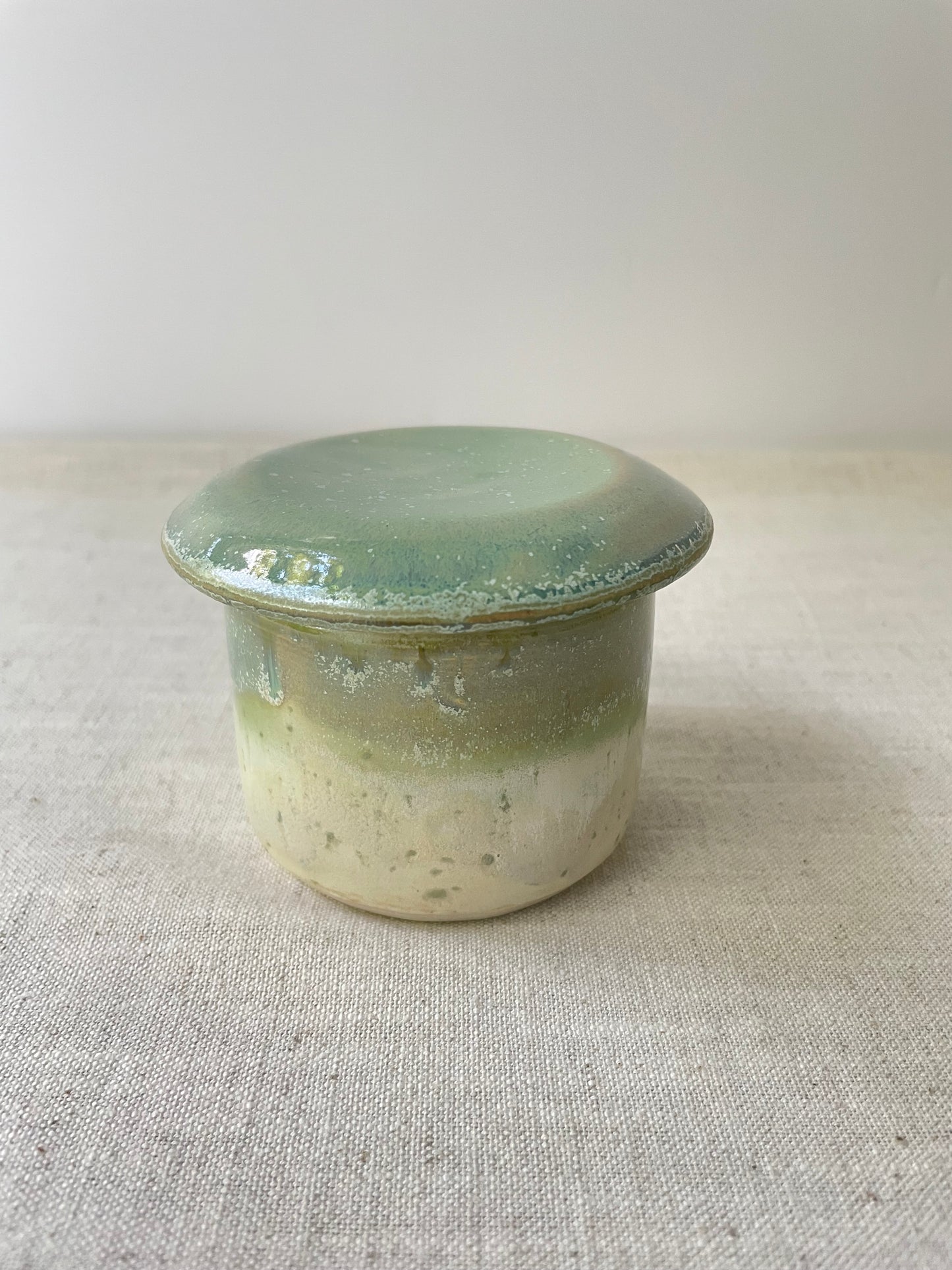 French Butter Bell, Green Ivy