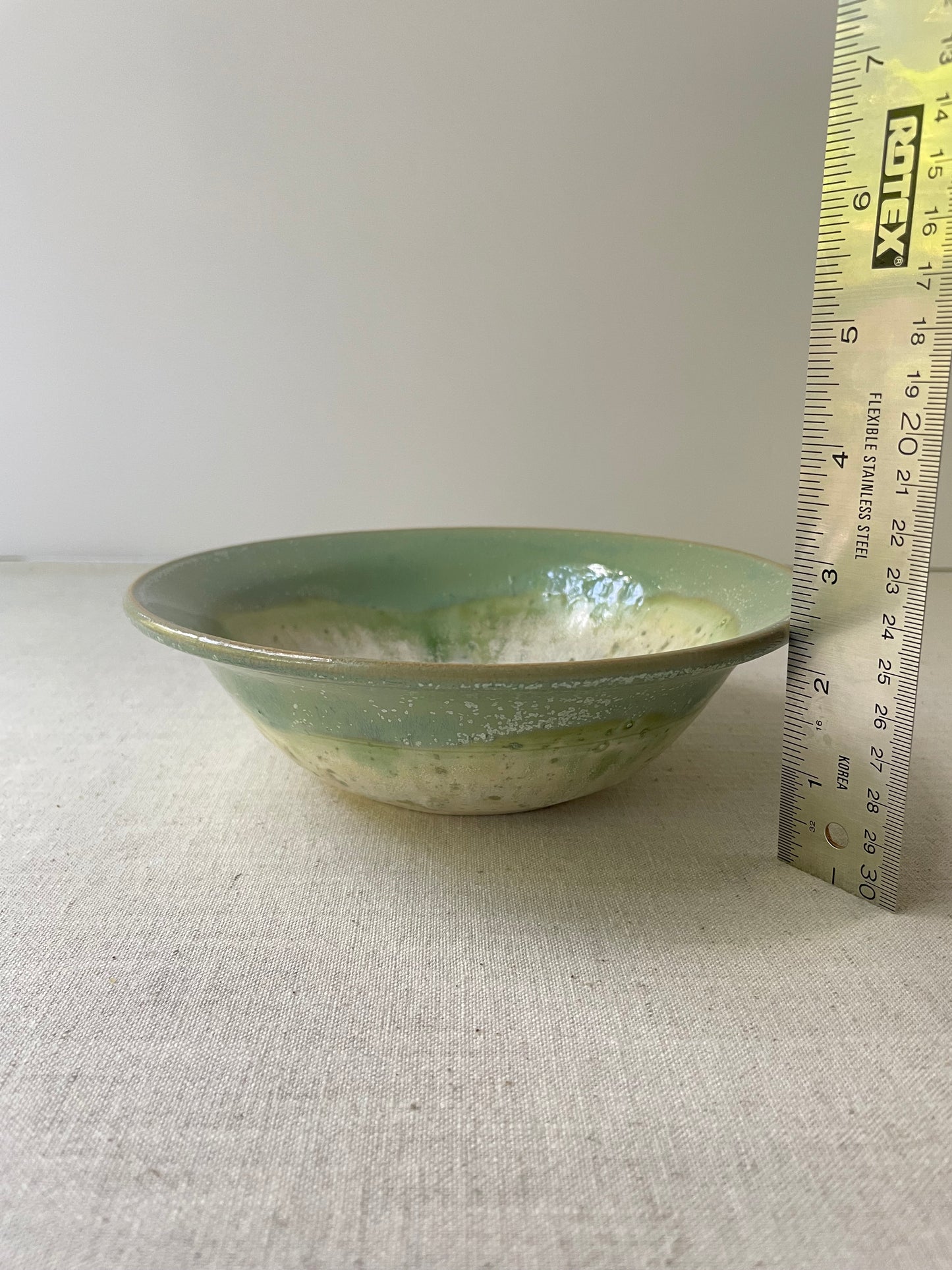 Green Ivy Bowl, 7.5 inch