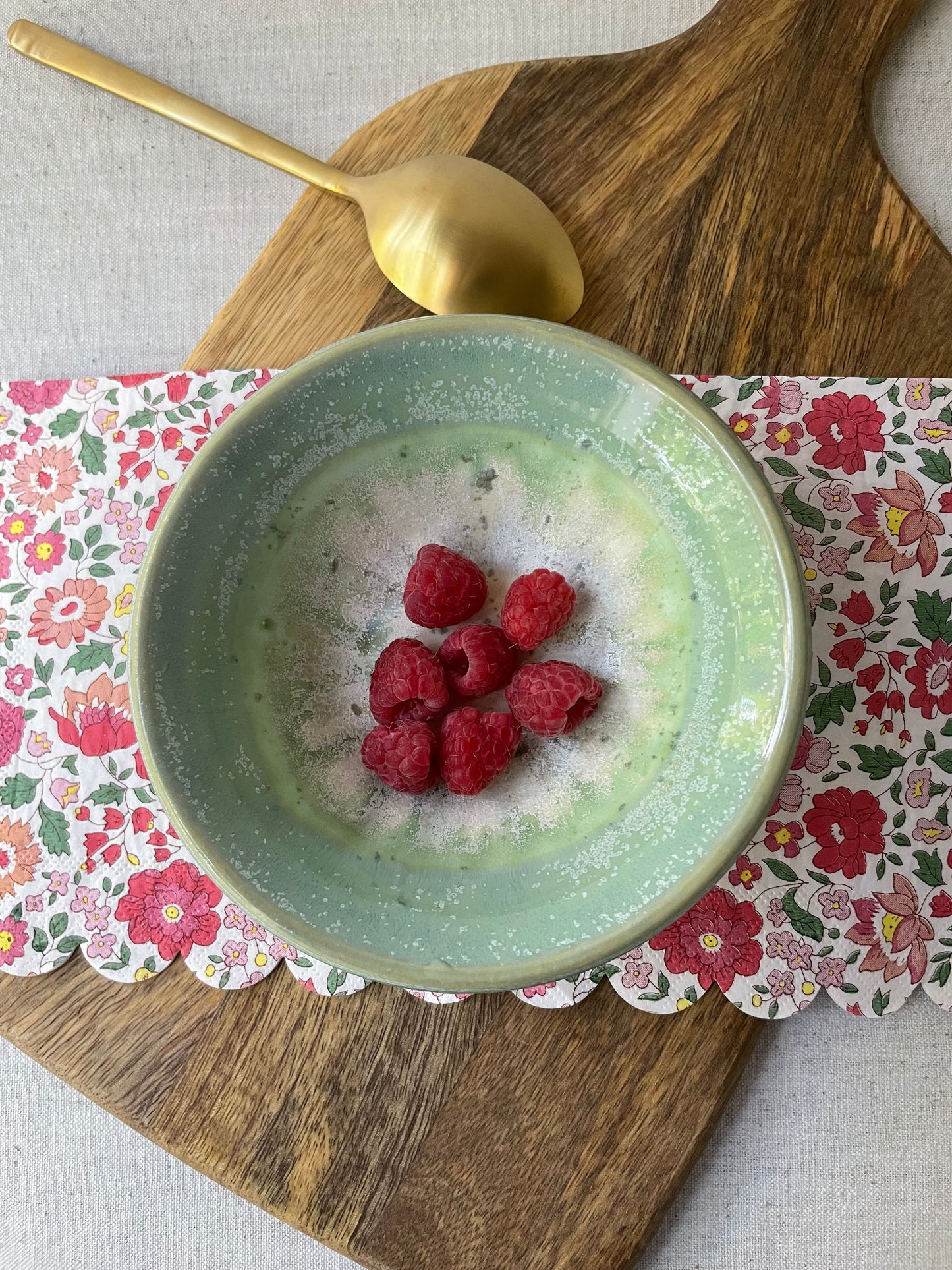 Green Ivy Bowl, 5 inch