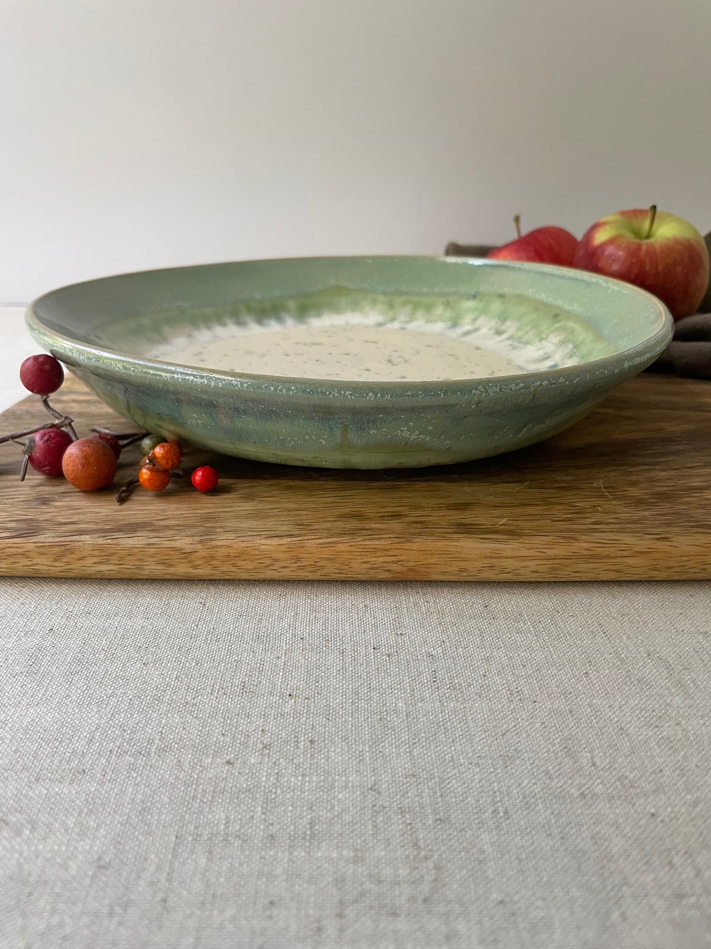 Green Ivy Serving Plate