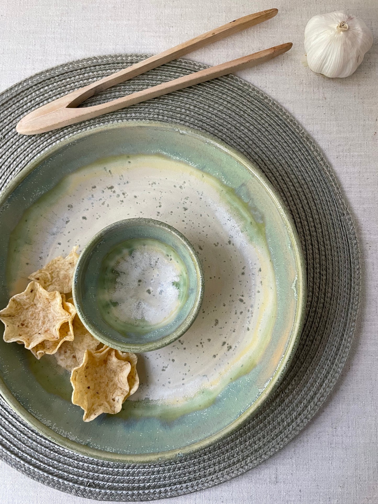 Green Ivy Chip & Dip