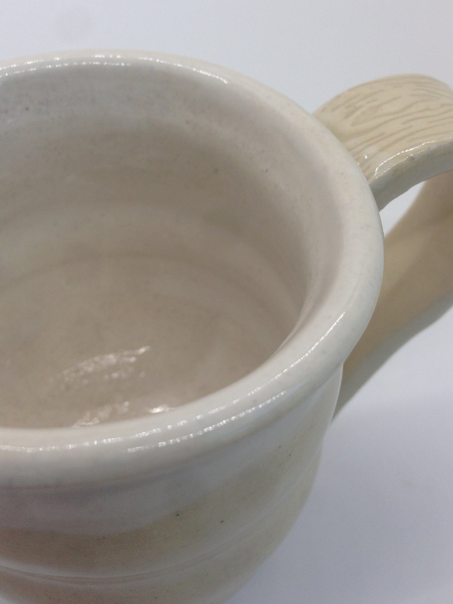 White Bark-Handle Mug